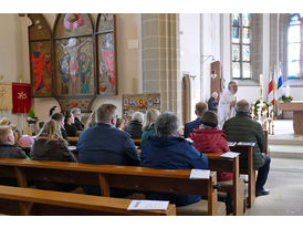 Dankgottesdienst der Kommunionkinder (Foto: Karl-Franz Thiede)